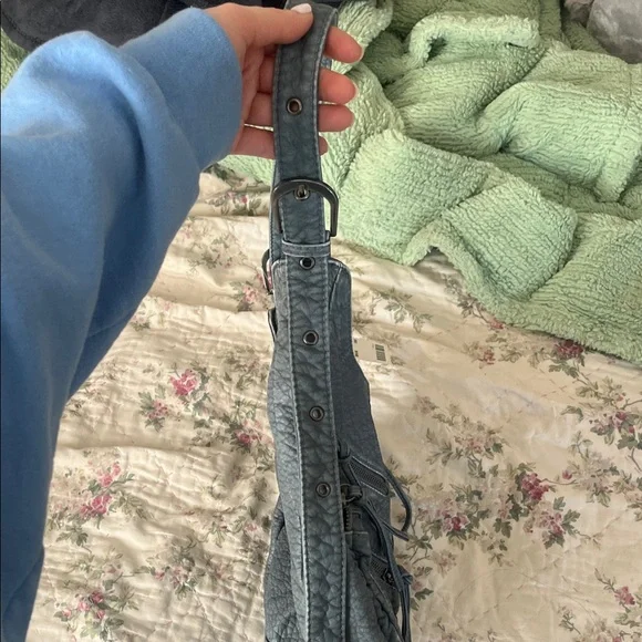 Urban Outfitters Blue Leather Slouch Shoulder Bag - Picture 5 of 11